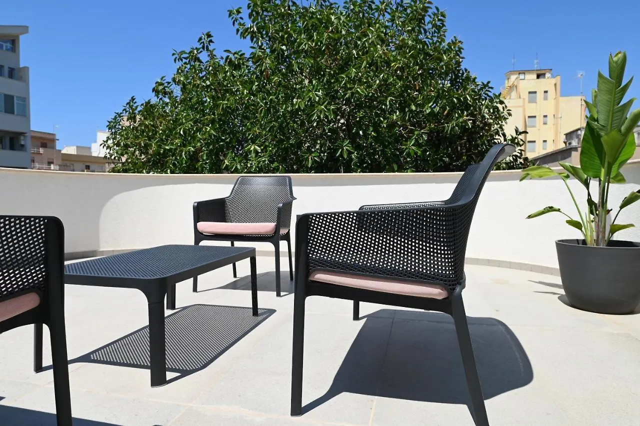 Lebum Apartments Marsala Italia