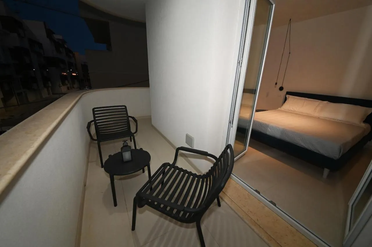 Lebum Apartments Marsala Italia