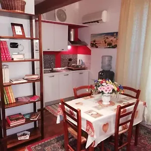 Appartamento Domus, Cardillo