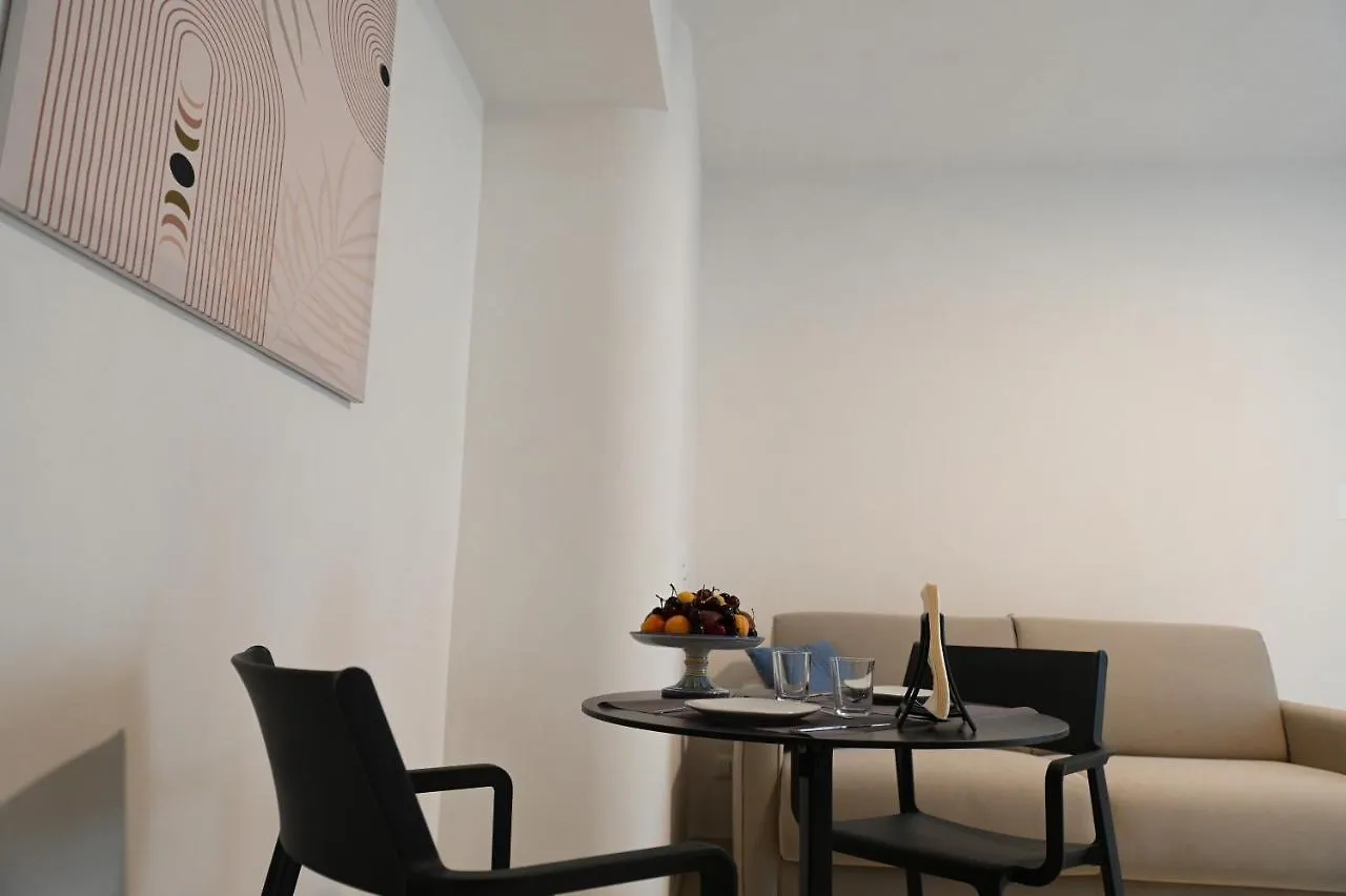 Lebum Apartments Marsala 0*,  İtalya